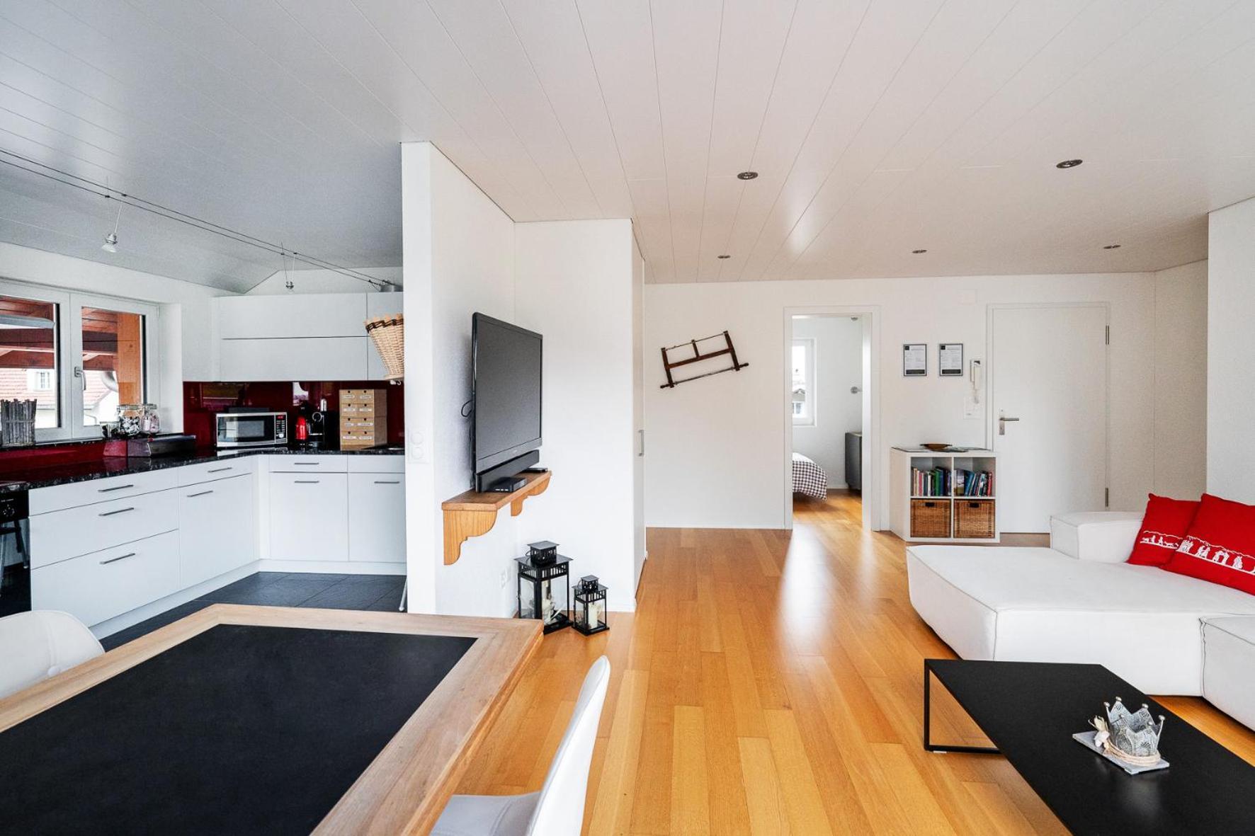 Ferienwohnung Glarner Bed Netstal Exterior foto